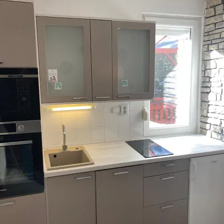 Siraly شقة Balatonfůzfő