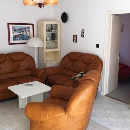 شقة Siraly Balatonfůzfő